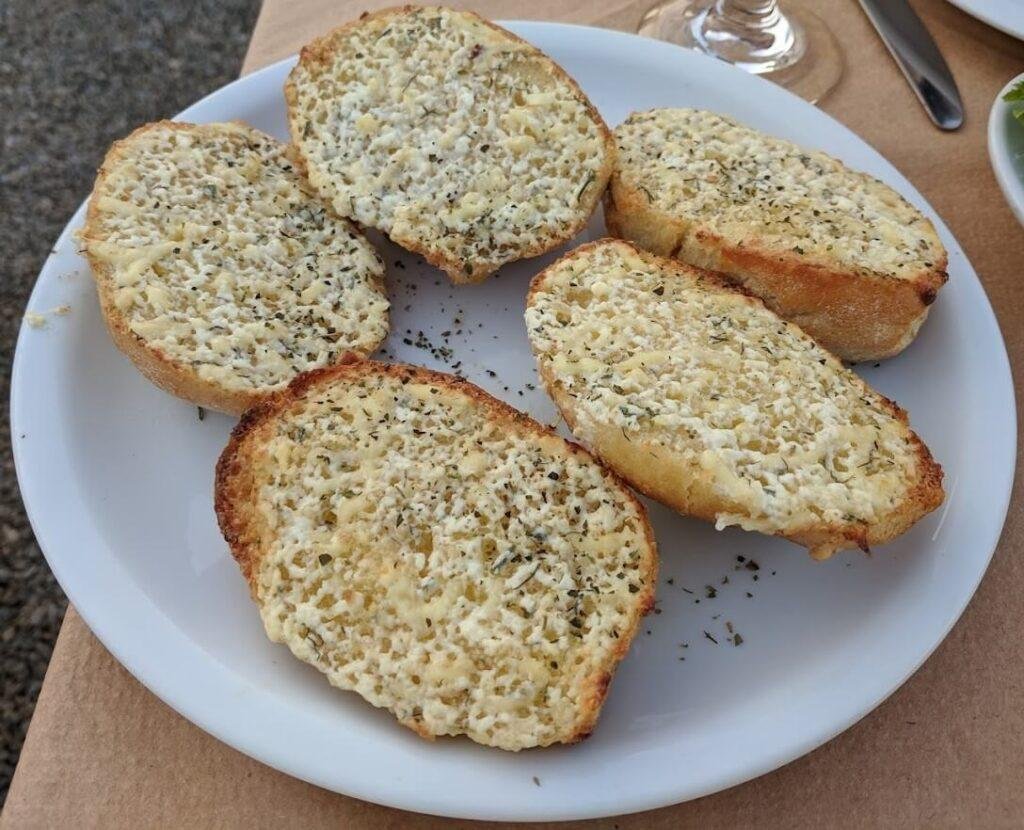 garlic bread